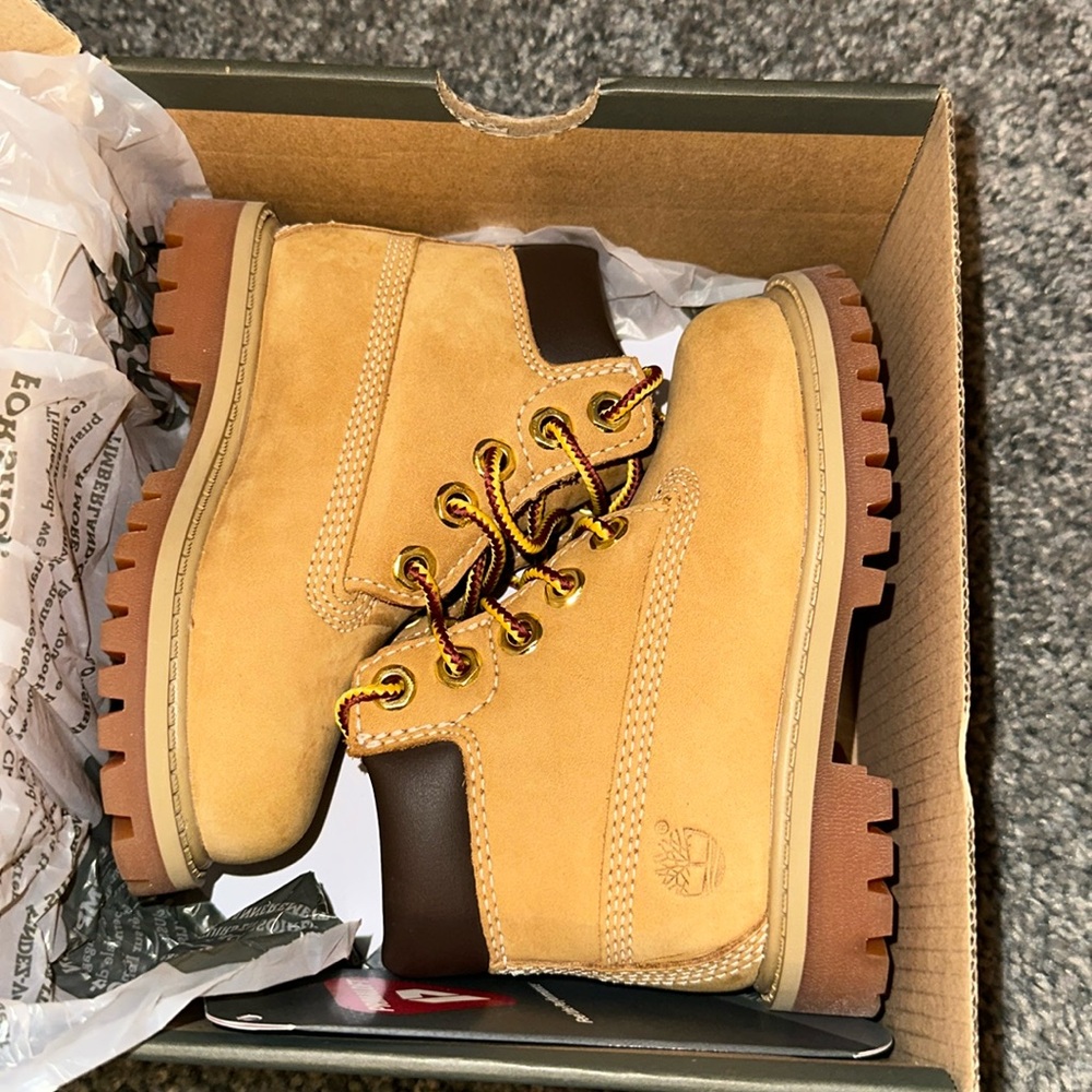 BRAND NEW Timberlands